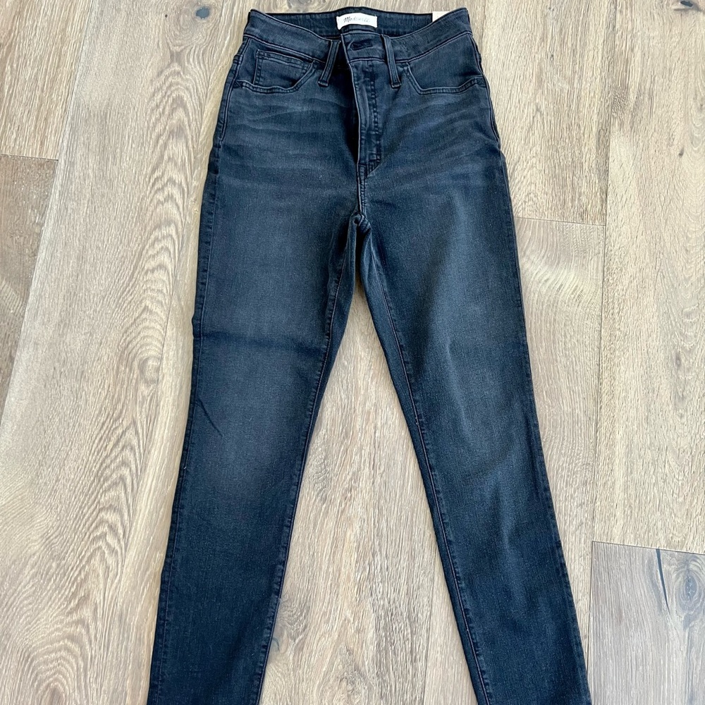Madewell Curvy Roadtripper Jeans